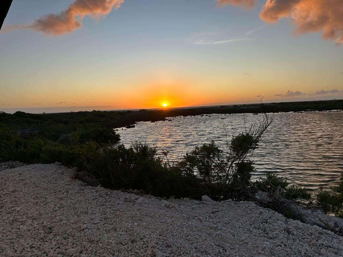 Coucher de soleil sur le hoa